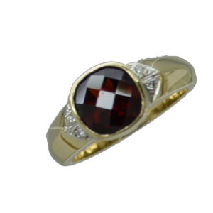 Diamond and Garnet Ladies Ring